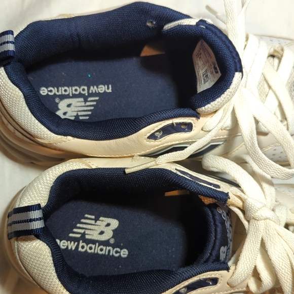 New Balance White and Navy Sneakers - Picture 6 of 8
